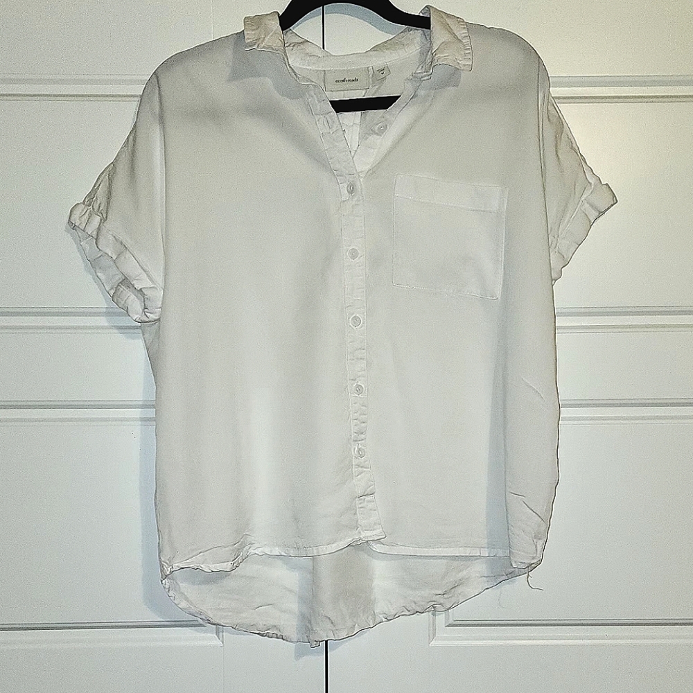 White Short Sleeve Top